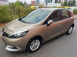 Grau Gebraucht 2014 Renault Scénic III LIMITED Van / Kleinbus | 4.299 € (Superpreis)