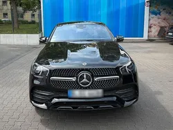 Schwarz Gebraucht 2023 Mercedes GLE400 AMG line SUV | 79.500 € (Fairer Preis)