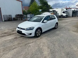 Weiß Gebraucht 2020 VW e-Golf Kleinwagen | 14.500 € (Etwas zu teuer)