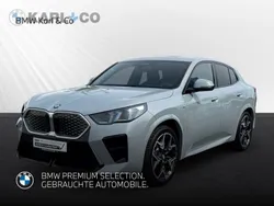 Grau Gebraucht 2024 BMW iX2 M Sport SUV | 51.680 € (Etwas zu teuer)