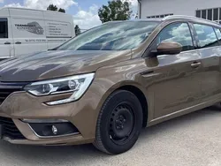 Braun Gebraucht 2017 Renault Mégane GrandTour Experience Kombi | 7.990 € (Guter Preis)