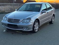 Silber Gebraucht 2005 Mercedes C180 Limousine | 3.999 € (Fairer Preis)