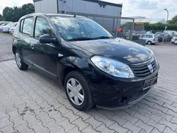 Schwarz Gebraucht 2009 Dacia Sandero Kleinwagen | 1.200 € (Guter Preis)