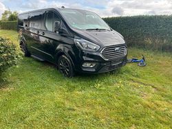 Schwarz Gebraucht 2021 Ford Tourneo Titanium X Van / Kleinbus | 22.500 €