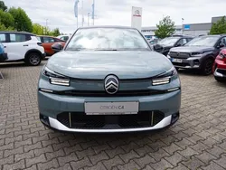 Grün Neu 2025 Citroën DS6 Limousine | 30.713 €