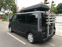 Schwarz Gebraucht 2003 Opel Vivaro Van | 7.999 € (Teuer)