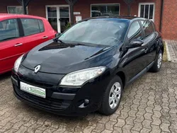 Schwarz Gebraucht 2011 Renault Mégane III Expression Kleinwagen | 6.450 € (Teuer)