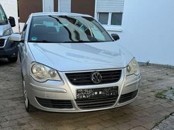 Silber Gebraucht 2009 VW Polo Kleinwagen | 3.799 € (Fairer Preis)