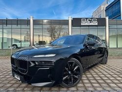 Schwarz Gebraucht 2025 BMW 740 M Sport Limousine | 111.990 € (Guter Preis)