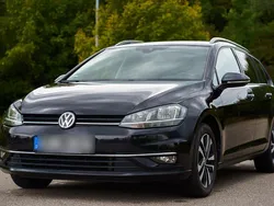 Schwarz Gebraucht 2019 VW Golf VII IQ Drive Kombi | 17.600 € (Fairer Preis)