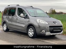 Braun Gebraucht 2011 Peugeot Partner Tepee Family Van / Kleinbus | 7.500 € (Etwas zu teuer)