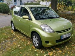Grün Gebraucht 2009 Daihatsu Sirion Kleinwagen | 1.450 € (Guter Preis)
