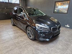 Schwarz Gebraucht 2021 BMW 218 Active Tourer Sport Line Van / Kleinbus | 16.999 € (Superpreis)
