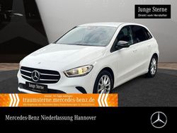 Weiß Gebraucht 2022 Mercedes E250 Night Limousine | 25.890 € (Fairer Preis)