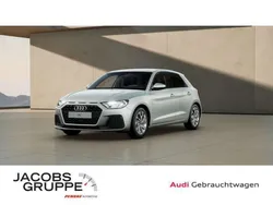 Silber Gebraucht 2024 Audi A1 Sportback Advanced Kleinwagen | 30.980 € (Etwas zu teuer)