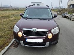 Braun Gebraucht 2010 Skoda Yeti SUV | 1.400 € (Guter Preis)