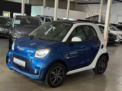 Blau Gebraucht 2020 Smart ForTwo Electric Drive Exclusive Coupé | 12.800 € (Fairer Preis)