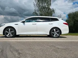 Weiß Gebraucht 2017 Kia Optima GT-Line Kombi | 17.500 € (Teuer)