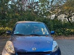 Blau Gebraucht 2006 Daihatsu Sirion Kleinwagen | 2.650 € (Guter Preis)
