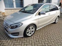 Silber Gebraucht 2017 Mercedes B180 Urban Van / Kleinbus | 17.450 € (Etwas zu teuer)