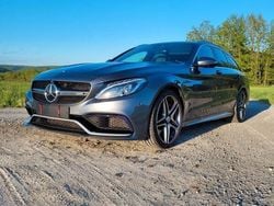 Grau Gebraucht 2017 Mercedes C63 AMG AMG Kombi | 40.000 €