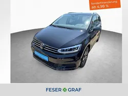 Deep black perleffekt Gebraucht 2024 VW Touran Move Van / Kleinbus | 31.690 € (Superpreis)