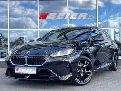 Black sapphire metallic Gebraucht 2024 BMW 120 M Sport Kleinwagen | 33.890 € (Superpreis)