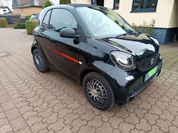 Schwarz Gebraucht 2017 Smart ForTwo Coupé Basis Kleinwagen | 7.200 € (Guter Preis)