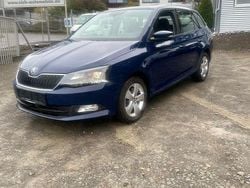 Blau Gebraucht 2016 Skoda Fabia Style Kleinwagen | 12.480 € (Fairer Preis)