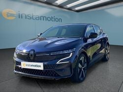 Blau Gebraucht 2022 Renault Megane E-Tech Limousine | 24.249 € (Guter Preis)