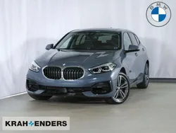 Grau Gebraucht 2024 BMW 120 Comfort Edition Kleinwagen | 37.660 € (Teuer)