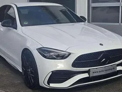 Polarweiss Gebraucht 2022 Mercedes C180 AMG Limousine | 36.799 € (Etwas zu teuer)