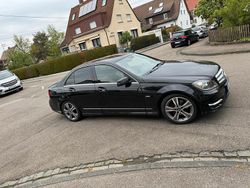 Schwarz Gebraucht 2012 Mercedes C200 Avantgarde Limousine | 9.600 € (Fairer Preis)