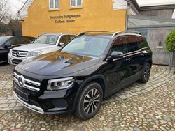 Schwarz Gebraucht 2022 Mercedes GLB180 Style SUV | 27.999 € (Fairer Preis)