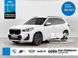 Alpinweiss iii Gebraucht 2023 BMW iX1 M Sport SUV | 39.890 € (Superpreis)