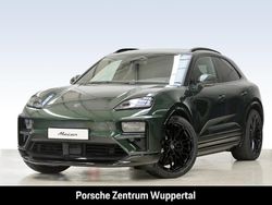 Grün Neu 2025 Porsche Macan Turbo SUV | 148.178 € (Teuer)
