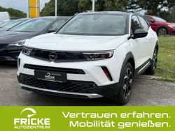 Weiss Gebraucht 2021 Opel Mokka-e Ultimate SUV | 20.940 € (Fairer Preis)
