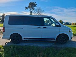 Grau Gebraucht 2012 VW T5 Van | 20.000 €