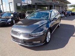 Grau Gebraucht 2020 VW Passat Highline Kombi | 19.999 € (Guter Preis)