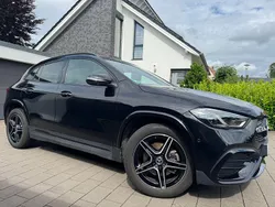 Schwarz Gebraucht 2024 Mercedes GLA250 AMG SUV | 45.000 € (Fairer Preis)