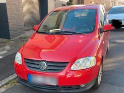 Rot Gebraucht 2006 VW Fox Kleinwagen | 3.000 € (Teuer)