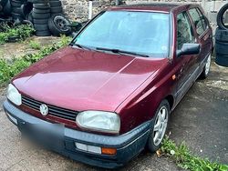 Rot Gebraucht 1993 VW Golf III Kleinwagen | 790 €