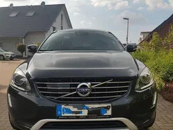 Grau Gebraucht 2017 Volvo XC60 Linje Inscription SUV | 19.700 € (Fairer Preis)