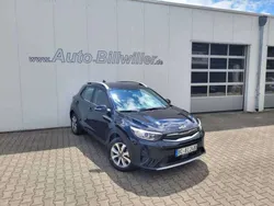 Auroraschwarz metallic Gebraucht 2024 Kia Stonic Vision SUV | 18.990 € (Fairer Preis)