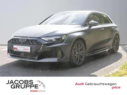 Daytonagrau polarmatt Gebraucht 2024 Audi RS3 Sportback Ambiente Kleinwagen | 72.930 €