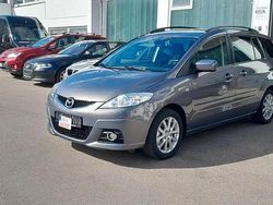 Grau Gebraucht 2010 Mazda 5 Active Van / Kleinbus | 7.800 €