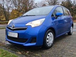 Blau Gebraucht 2013 Toyota Verso-S Cool Van / Kleinbus | 8.200 € (Fairer Preis)