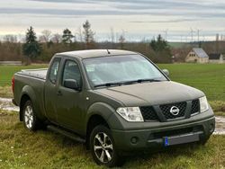 Grün Gebraucht 2006 Nissan Navara Abholung | 4.990 € (Etwas zu teuer)