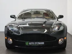 Pentland green Gebraucht 2003 Aston Martin Vanquish Coupé | 83.770 €