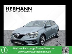 Grau Gebraucht 2020 Renault Mégane IV Intens Limousine | 16.492 € (Fairer Preis)